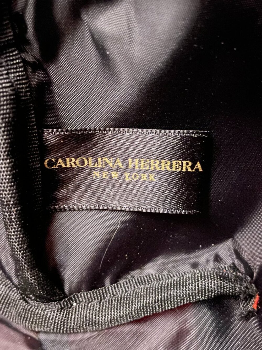 Carolina Herrera Red Shoulder Tote - Picture 8 of 11